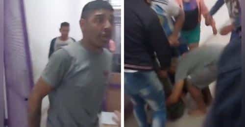 IMÁGENES FUERTES: hombre golpea a médicos por supuestamente negarse a atender a su esposa