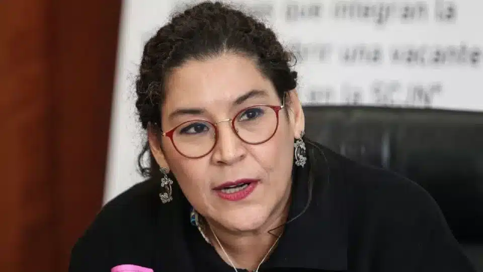  AMLO designa a Lenia Batres como nueva ministra de la Corte