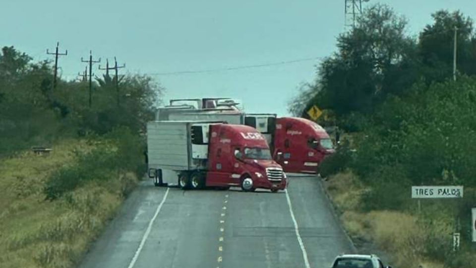 Enfrentamiento en Reynosa y San Fernando deja dos agentes muertos, bloqueos en carreteras y caos por ataques del crimen organizado