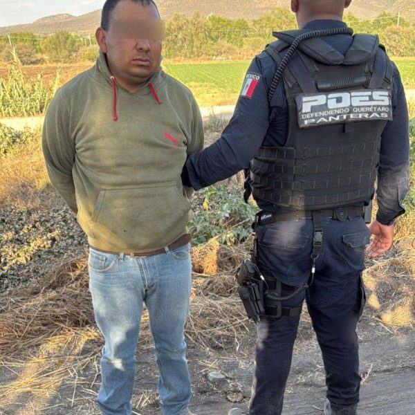 Motociclista Armado es Detenido por la Policía Estatal…