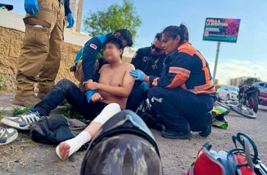 Accidente entre auto y motocicleta en Anillo Vial&hellip;