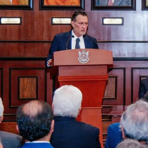 Mauricio Kuri pide sanciones contra empresas de redes&hellip;