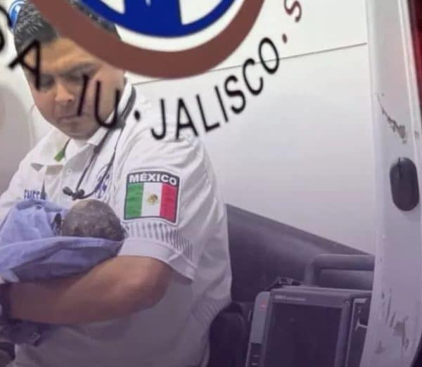 🚨🤱 Impactante: Mujer en situación de calle da&hellip;