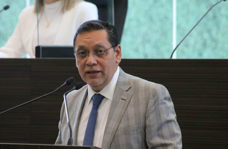 ¡Indignación en Querétaro! Ulises Gómez exige explicaciones al&hellip;