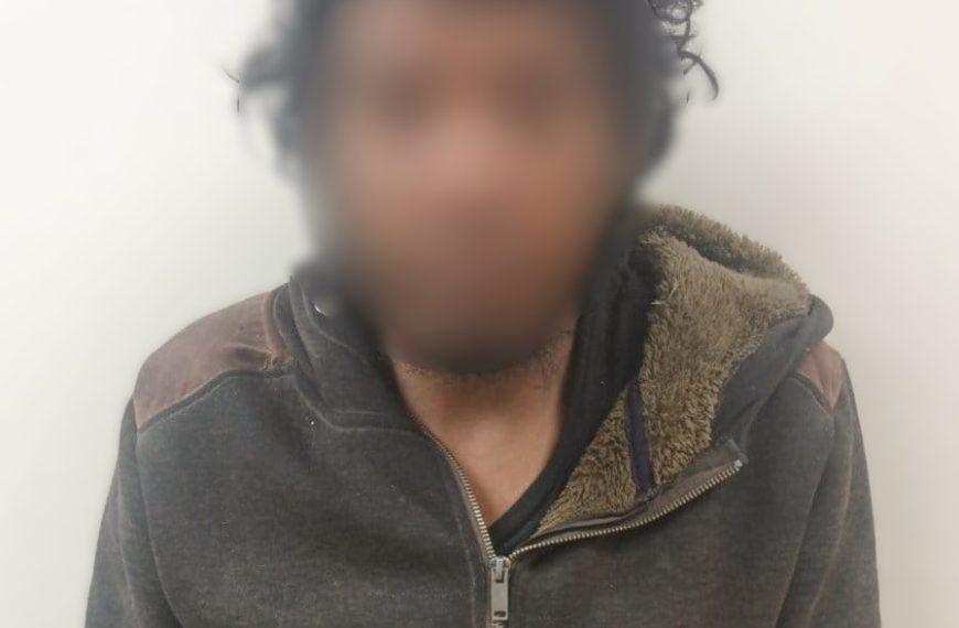 🔷 Detienen a hombre por romper…