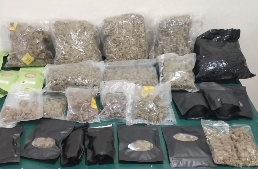 ¡Cae cargamento con droga y vapeadores…