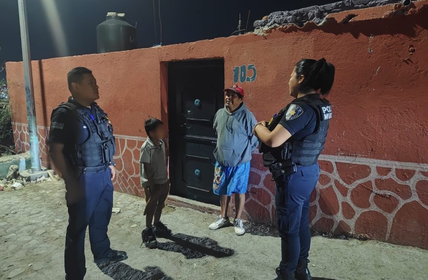 👮‍♂️👦 ¡Niño de 10 años se…