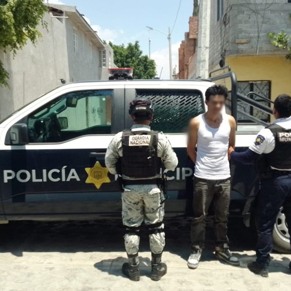 SSPMQ y Guardia Nacional detienen a sujeto y…