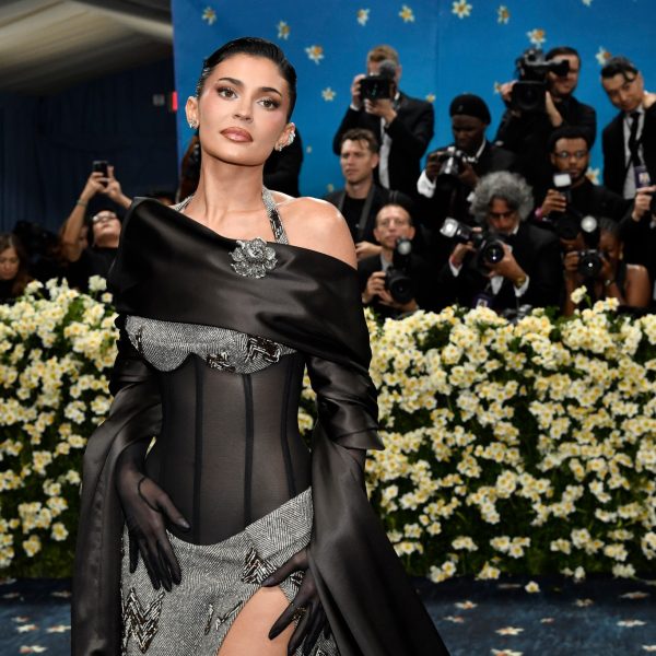 Comparan a Kylie Jenner con La Venenito tras…