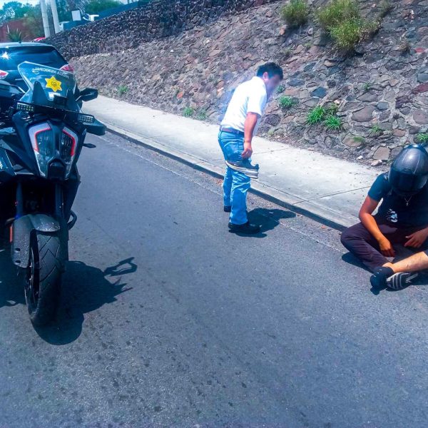 🚨 ¡Motociclista atropellado en Prolongación Bernardo Quintana! Afortunadamente,&hellip;