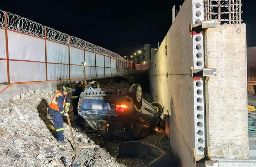 Salió del camino y volcó en…