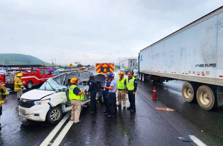 ¡Fatal accidente en carretera federal! 💥…