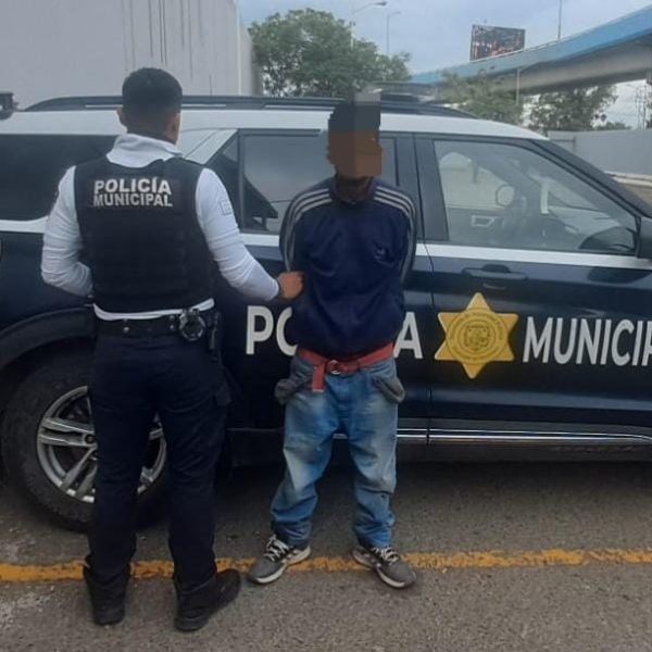 🚨 ¡Alerta en la colonia La Luna! Hombre…
