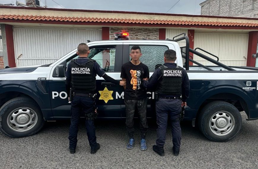 📰 ¡Lo cacharon dentro! Detienen al…