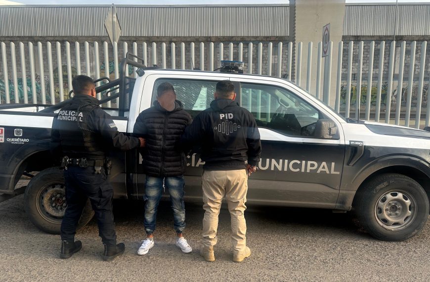 🚨 ¡LO CACHAN CON ORDEN DE…