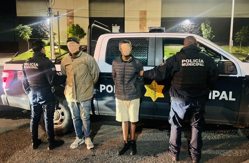 🚨 ¡CAYERON EN PLENA CALLE! Dos…