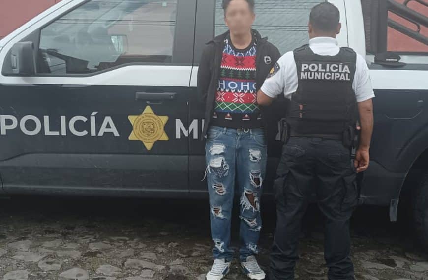 Cae sujeto con cajetillas y efectivo…