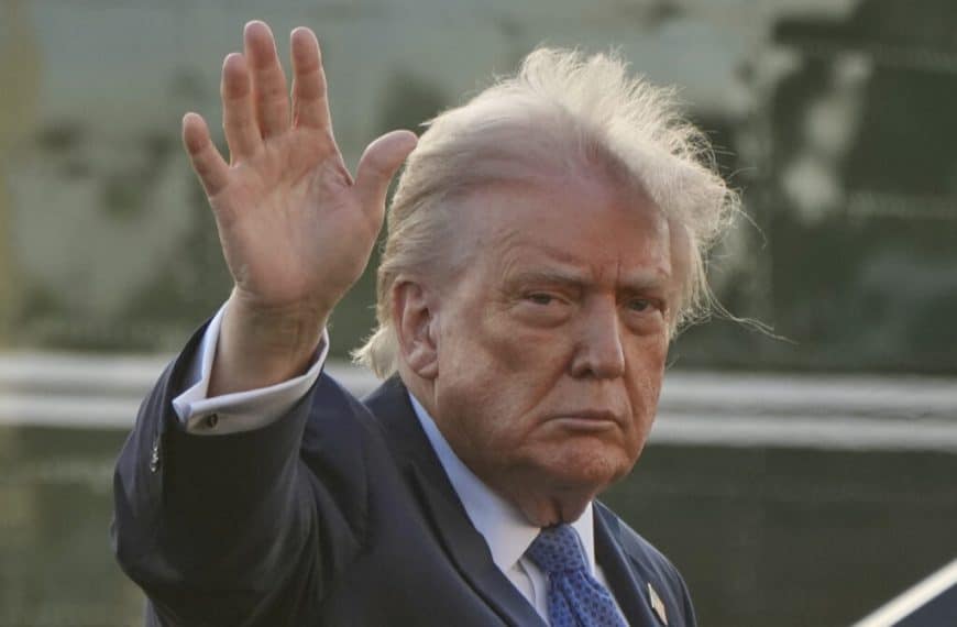 Diagnostican a Donald Trump con insuficiencia venosa crónica…