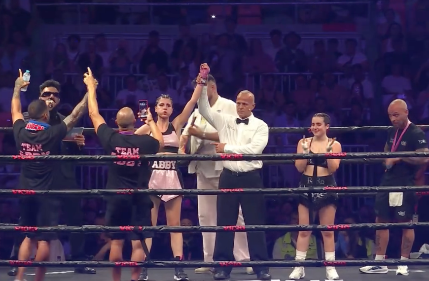 🥊🔥 ¡Abby le da con todo a Roro en La Velada del Año 5! México se impone en una pelea de alto voltaje