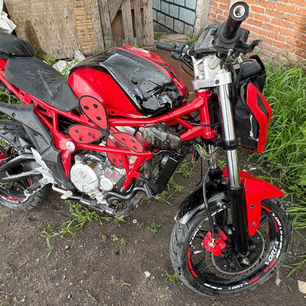 🚨🏍️ ¡Lo pescaron en la 57! Detienen a…