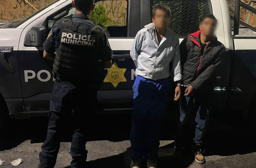 🚨🏠 ¡ATRAPADOS EN PLENO ROBO! “El Cocho” y…