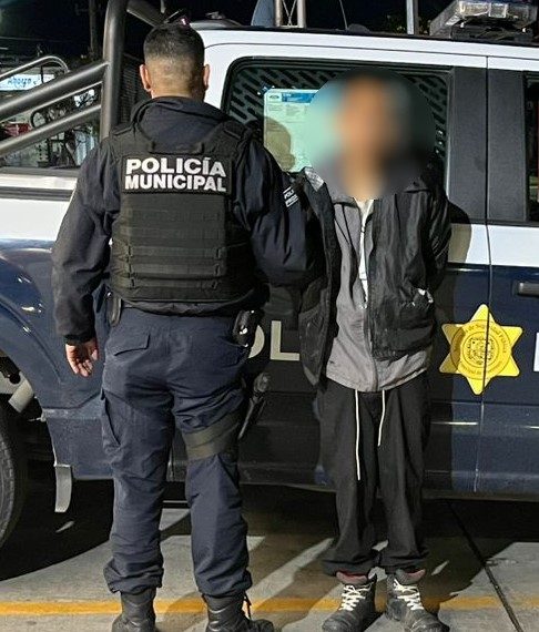 🚨🛒 “El Charal” cae tras robar…