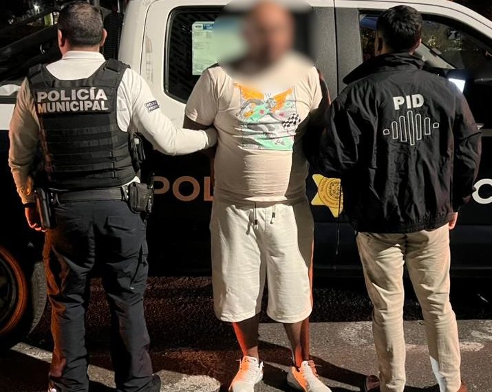 🚨 Detienen a hombre con orden…