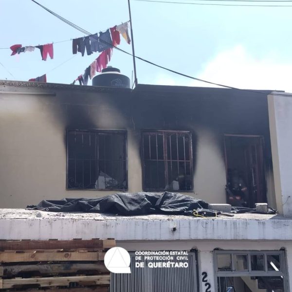 🔥👶👵 ¡Tragedia evitada en La Peña! Rescatan a…