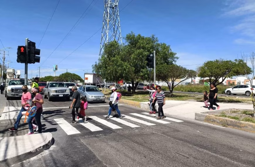 🚦👣 ¡Querétaro dice adiós a los puentes! Analizan…