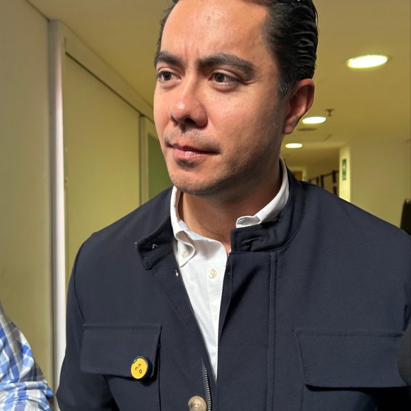 🔥 “Si incumplen, no regresan”: FeliFer Macías lanza…