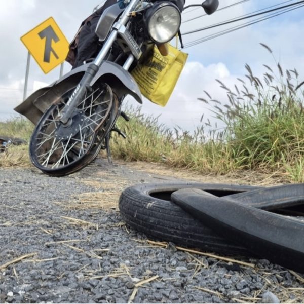🚨🛞 ¡Bache gigante causa desastre en la México–Querétaro!…
