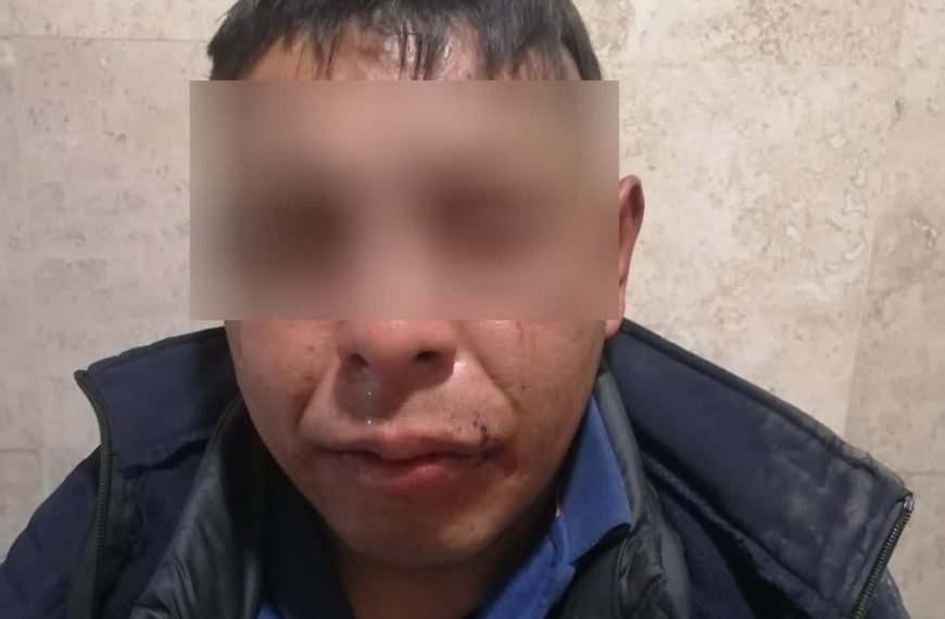 😡 Ciudadanos detienen y entregan a…