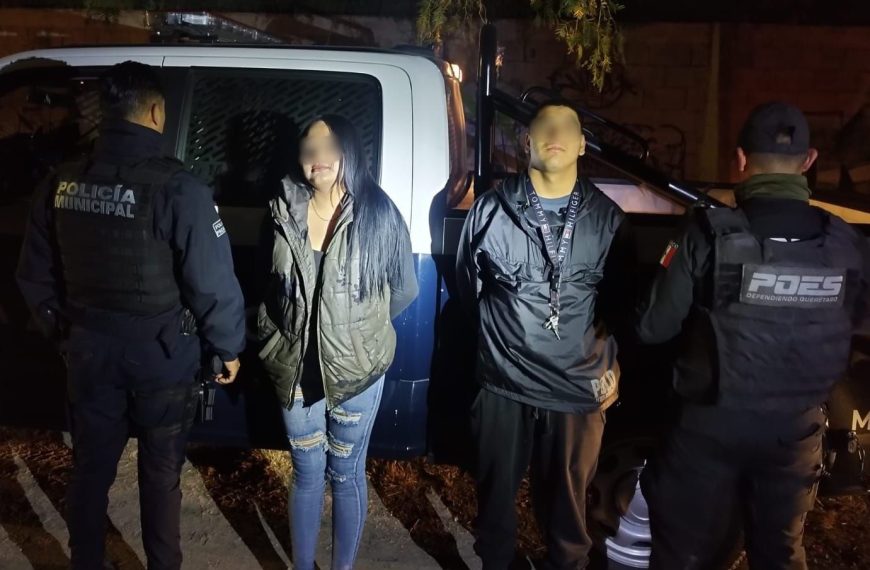 🚔🚨 Cae pareja en Jurica Pueblo…