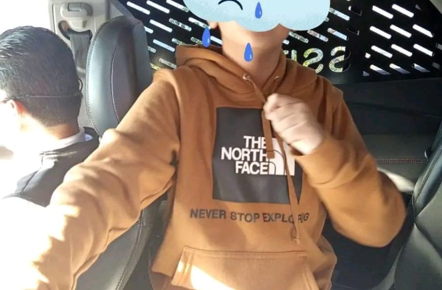 😢🧩 “Solo quería comprar una coca”: La historia…