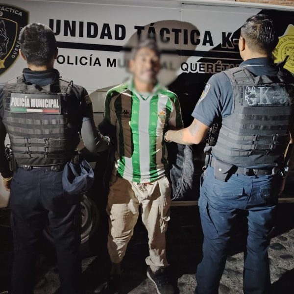 🚨🏍️ Detienen a hombre en La Loma 9&hellip;