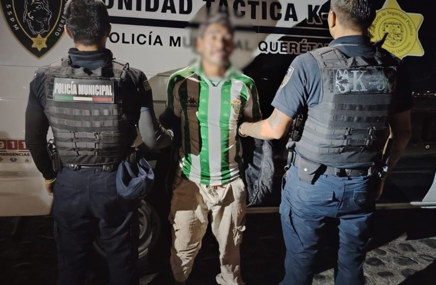 🚨🏍️ Detienen a hombre en La…