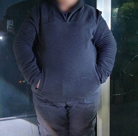 🚨🔨 Mujer es detenida tras causar daños en&hellip;