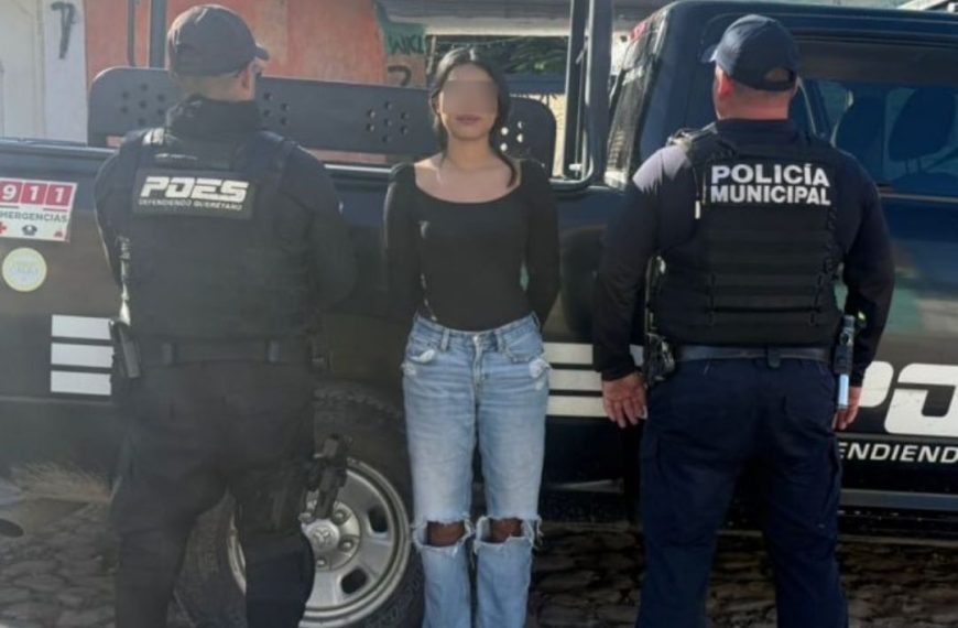 🚨🏍️ Detienen a mujer por portar&hellip;