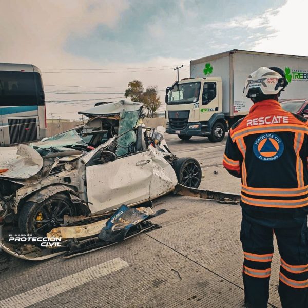 🚨🚛🚗 Carambola entre dos tráileres y un auto&hellip;