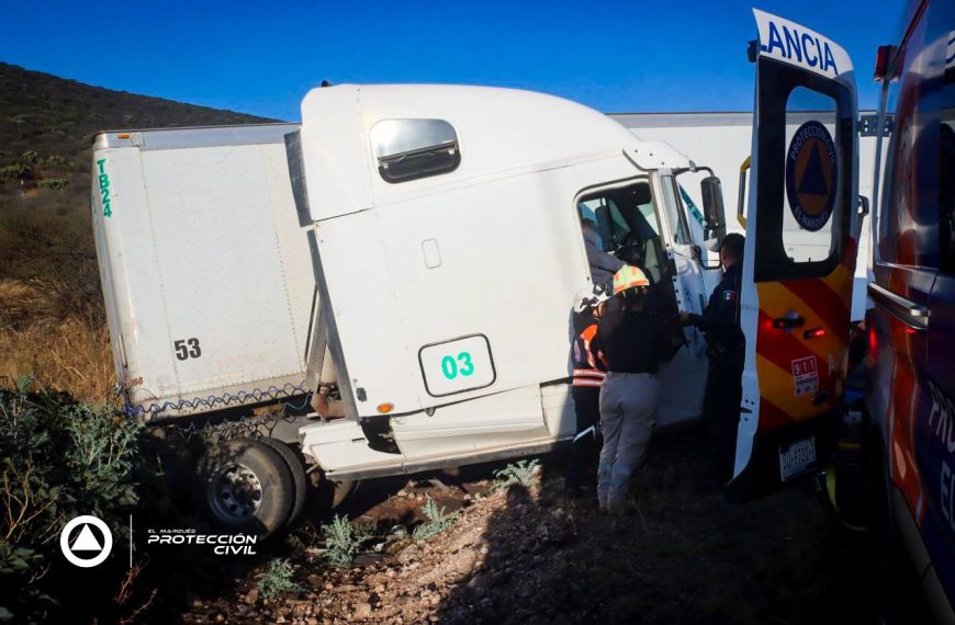 🚑🚨 Tráiler sale del camino en&hellip;