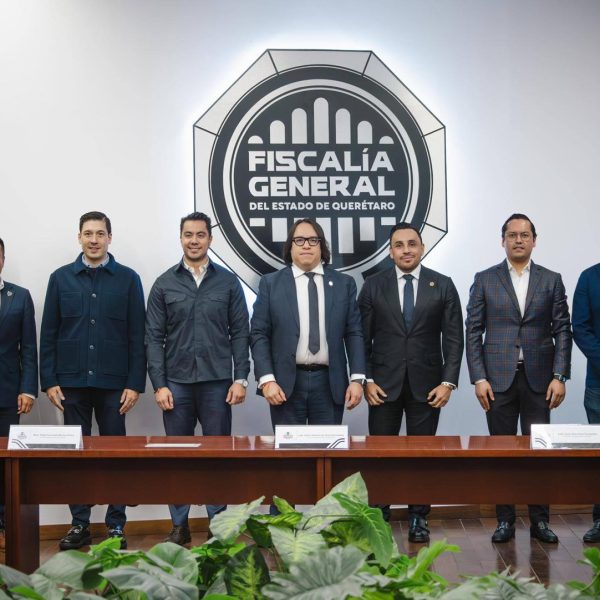 🚨🤝⚖️ Fiscalía de Querétaro y alcaldes metropolitanos refuerzan&hellip;