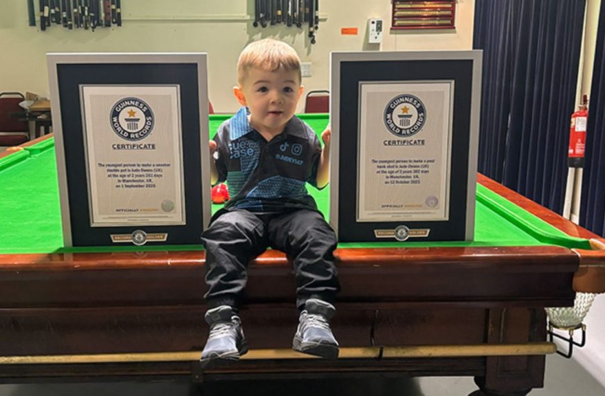 🎱🏆👶 Con apenas dos años, Jude Owens hace&hellip;