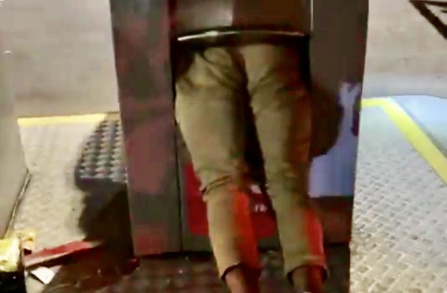 🚨🗑️ Rescate en Guadalajara: persona queda&hellip;