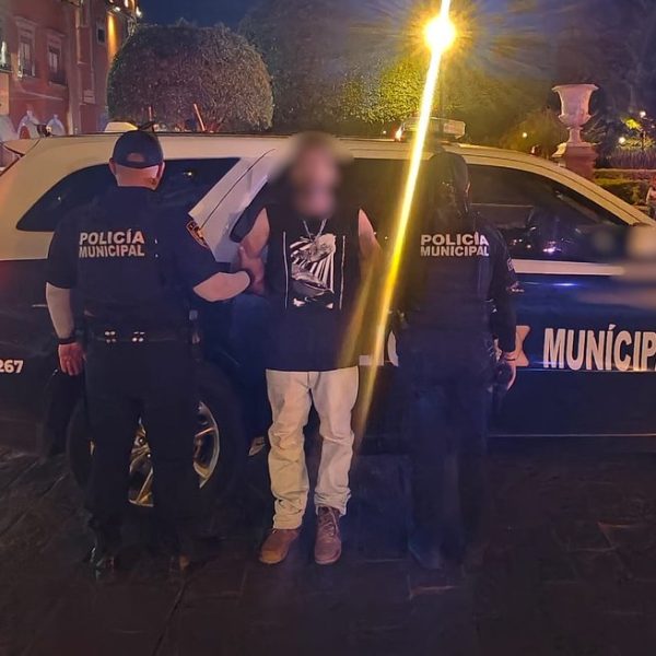 🚨 Cae presunto narcomenudista en pleno Centro Histórico&hellip;