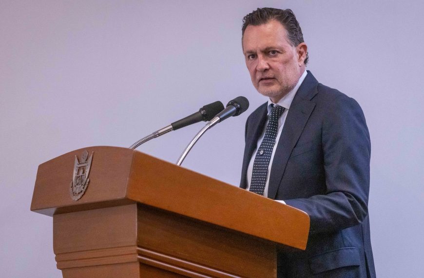 👀🇲🇽 “No me voy en 2027”: Mauricio Kuri&hellip;