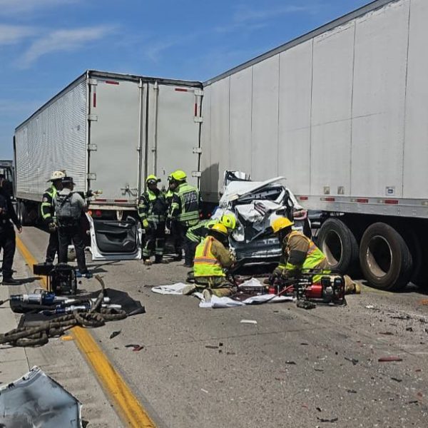 🚨 Trágico choque en la México–Querétaro: tráiler aplasta&hellip;