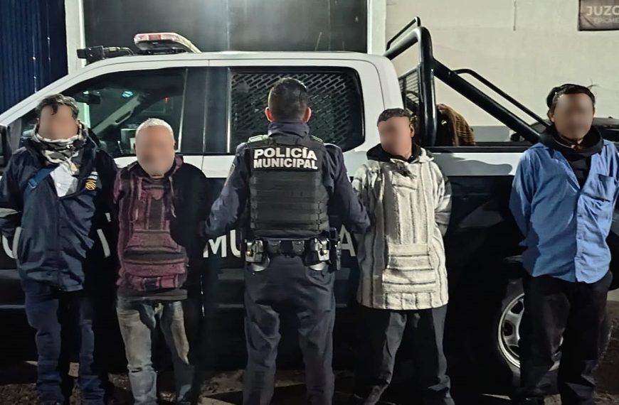 🚨🍻 ¡Convertían la calle en cantina!&hellip;