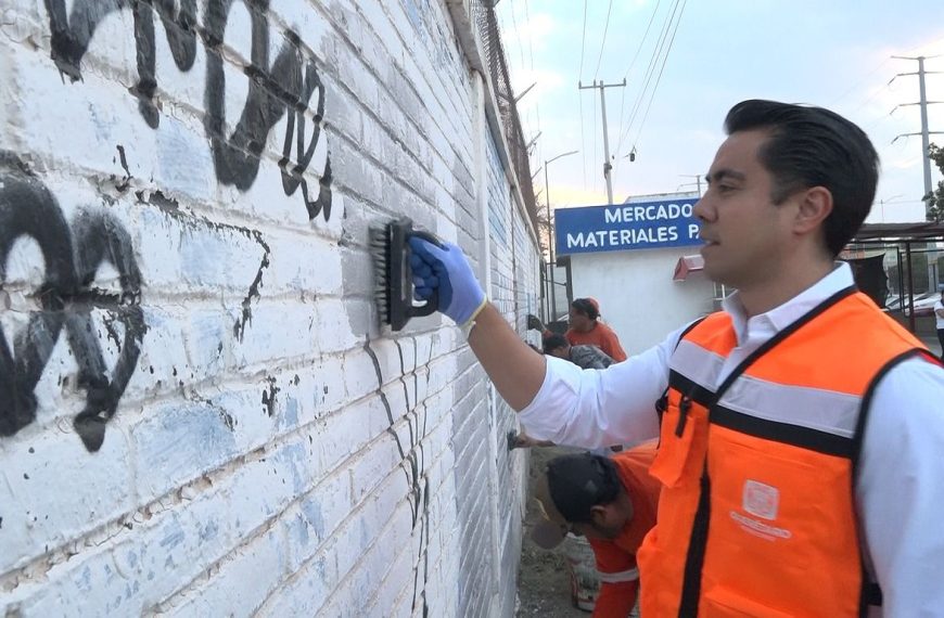 🚧 “Plan Orden” en acción: eliminan grafiti y&hellip;