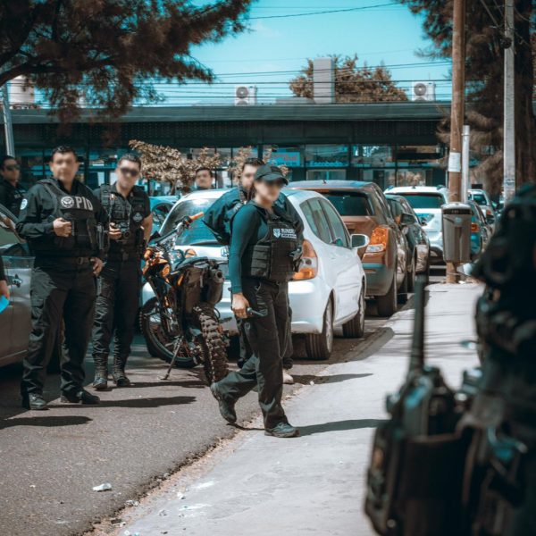 💥🚔 Prometían autos a plazos… pero terminaron bajo&hellip;