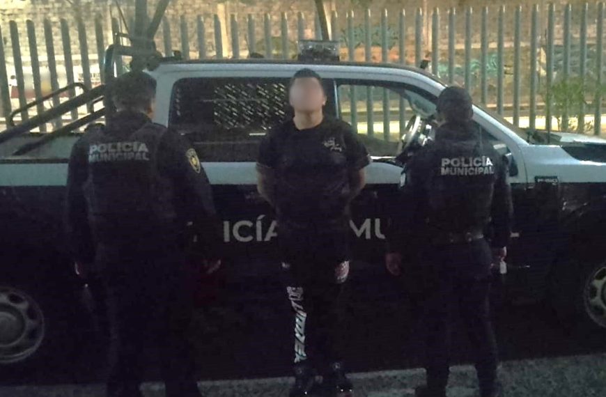 🚓 🍺 Roba cervezas de una&hellip;
